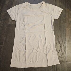 Athleta Momentum Seamless Tee